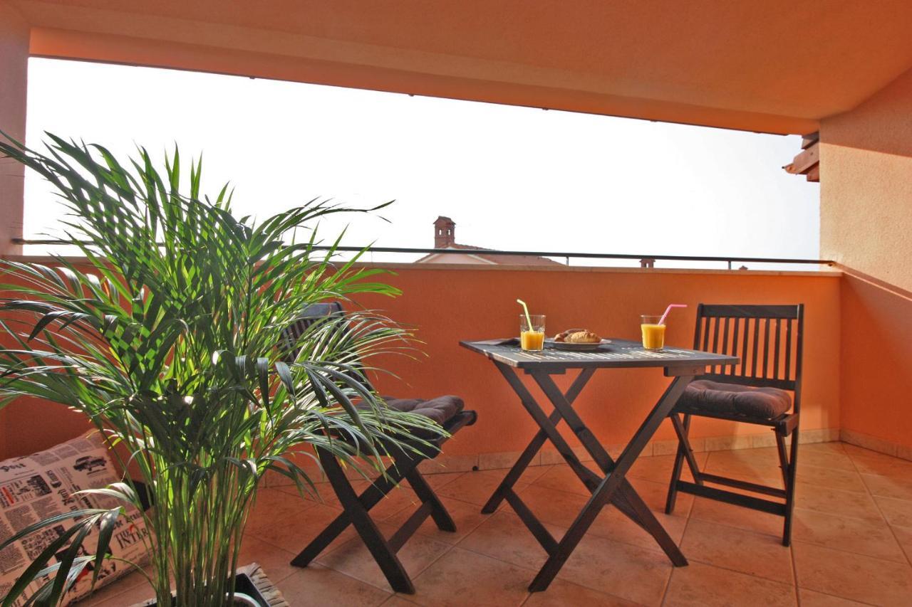Brijunisol - 3 Apartments Top Position Near The Beautiful Beach ฟาชานา ภายนอก รูปภาพ