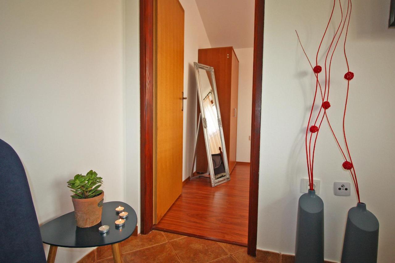 Brijunisol - 3 Apartments Top Position Near The Beautiful Beach ฟาชานา ภายนอก รูปภาพ
