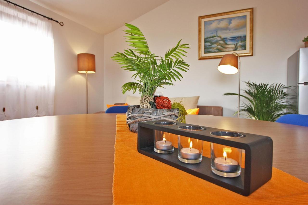 Brijunisol - 3 Apartments Top Position Near The Beautiful Beach ฟาชานา ภายนอก รูปภาพ