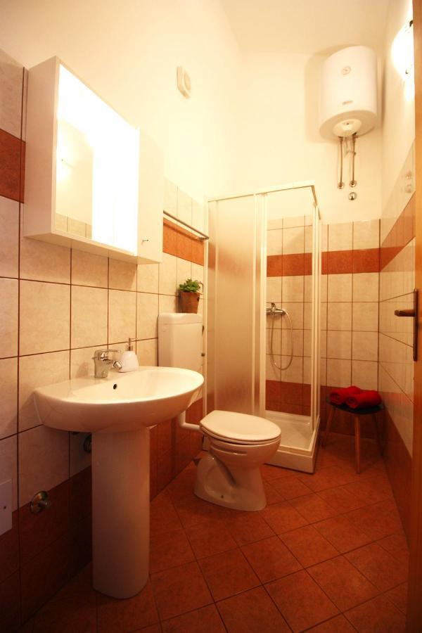 Brijunisol - 3 Apartments Top Position Near The Beautiful Beach ฟาชานา ภายนอก รูปภาพ